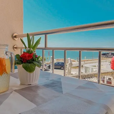 Libera One Novigrad Istria